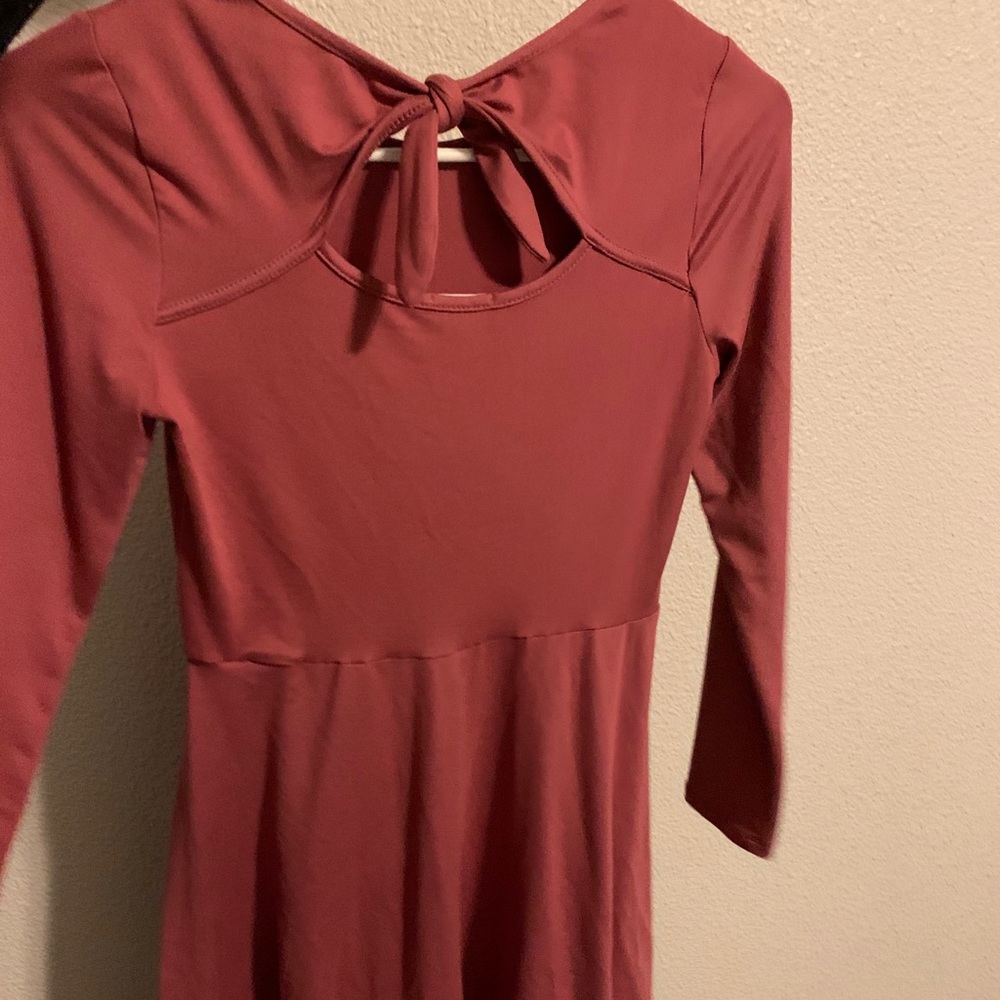 Dress - Picture 2 of 3